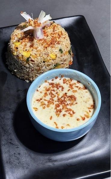Mexican Rice with Cheese Fondue